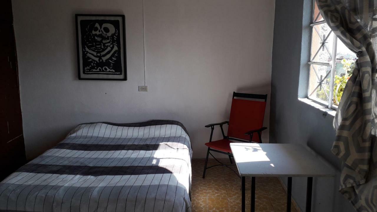 מורליה El Laberinto Hospedaje En Casa מראה חיצוני תמונה